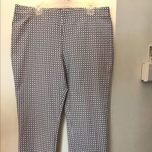 Crop Pants Black and White Size 10